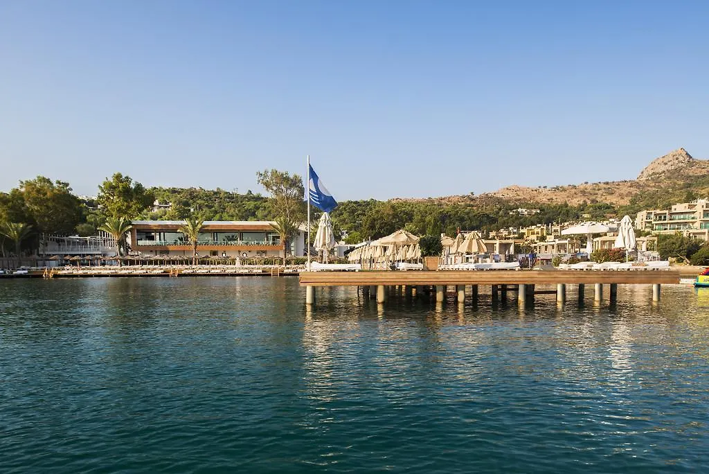 Voyage Tuerkbuekue Hotel