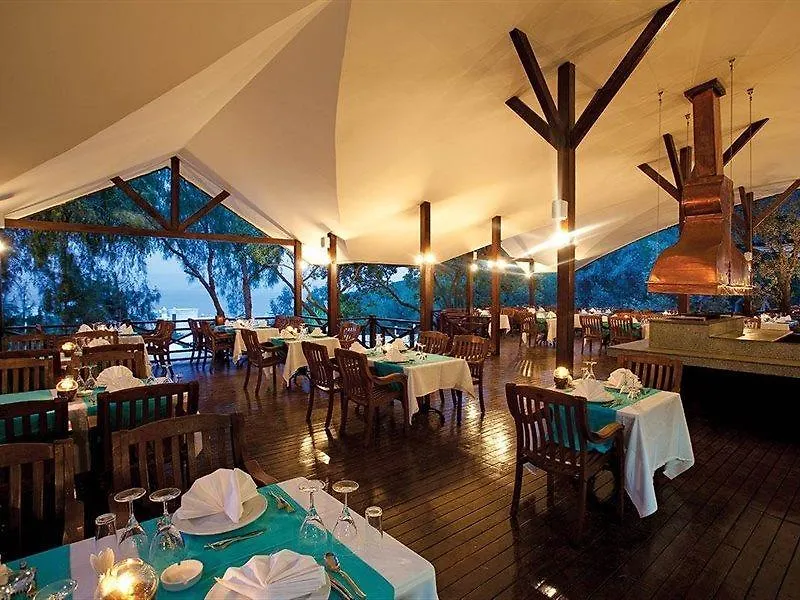 Voyage Tuerkbuekue Hotel