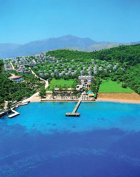Voyage Tuerkbuekue Hotel