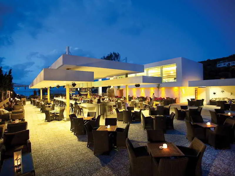 Voyage Tuerkbuekue Hotel